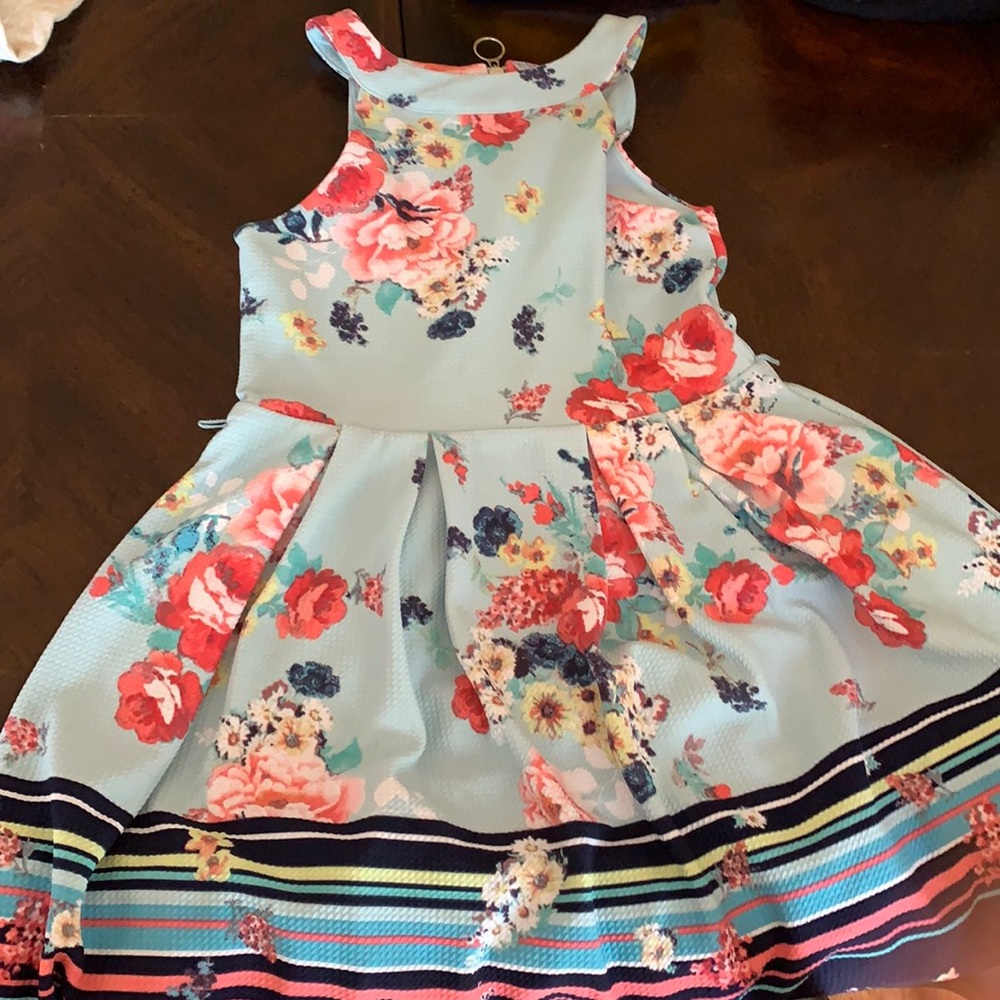 BEAUTIES beautiful blue floral gown kids